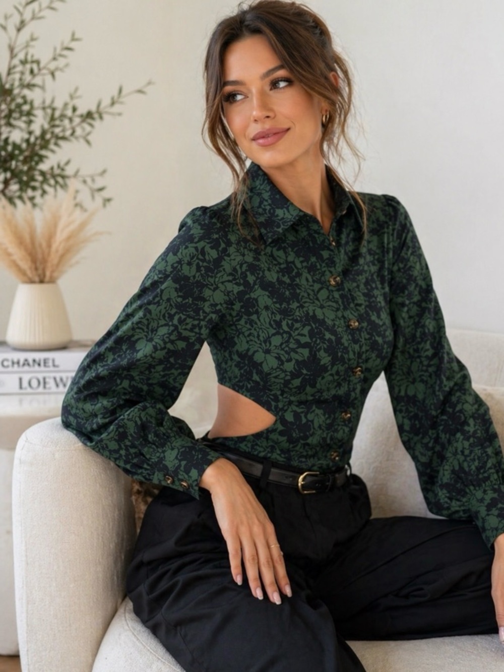 Third Form Green Floral Cutout Back Button Down Top Size 6 NWT